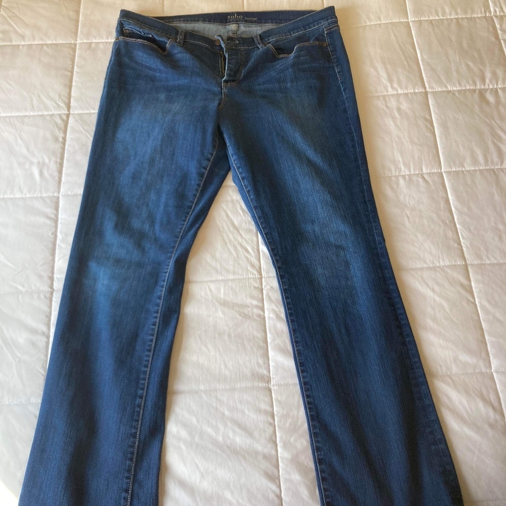 Bootcut Jeans
